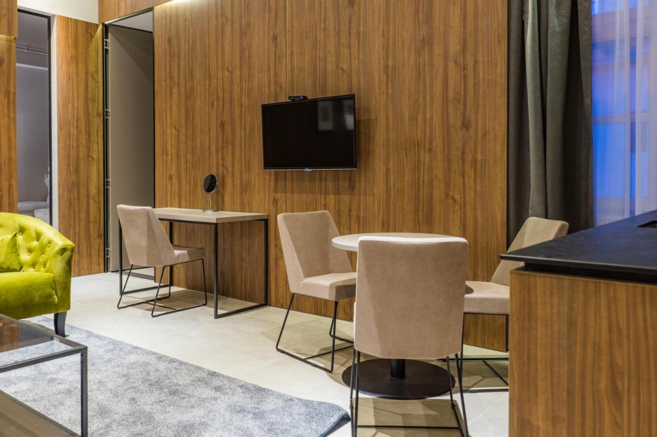 Dezman Luxury Center Apartment Zagreb Luaran gambar