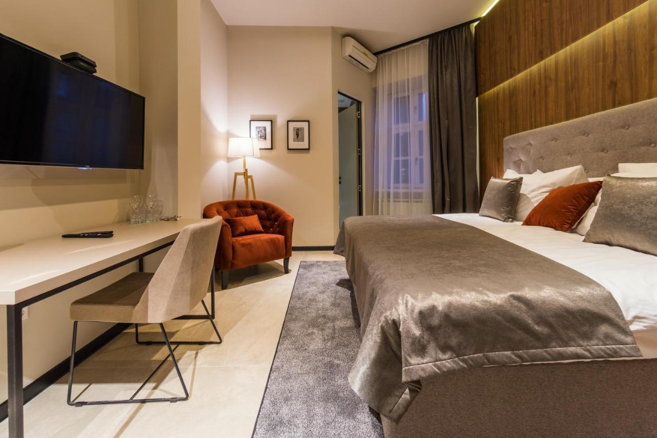 Dezman Luxury Center Apartment Zagreb Luaran gambar