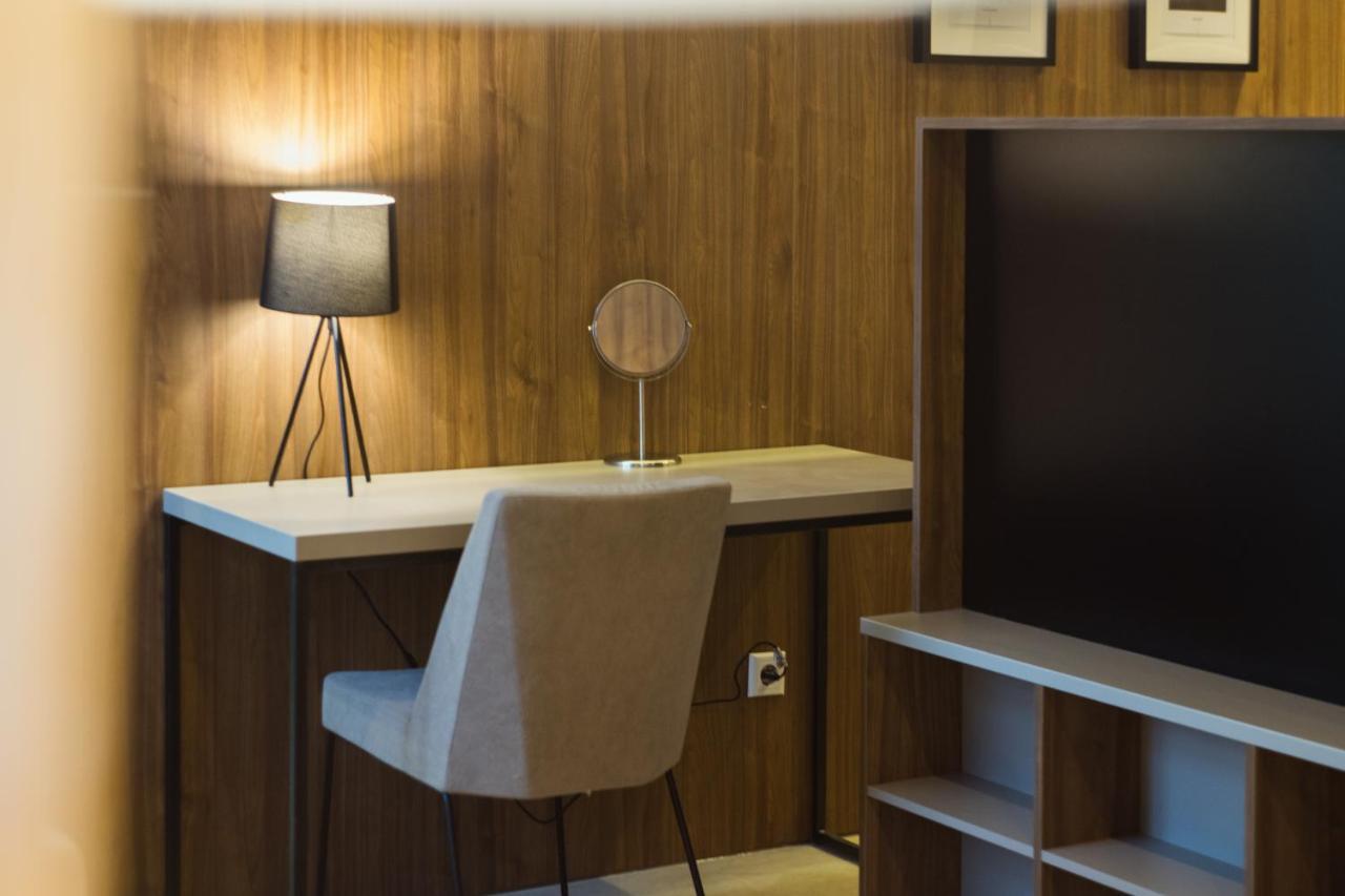 Dezman Luxury Center Apartment Zagreb Luaran gambar
