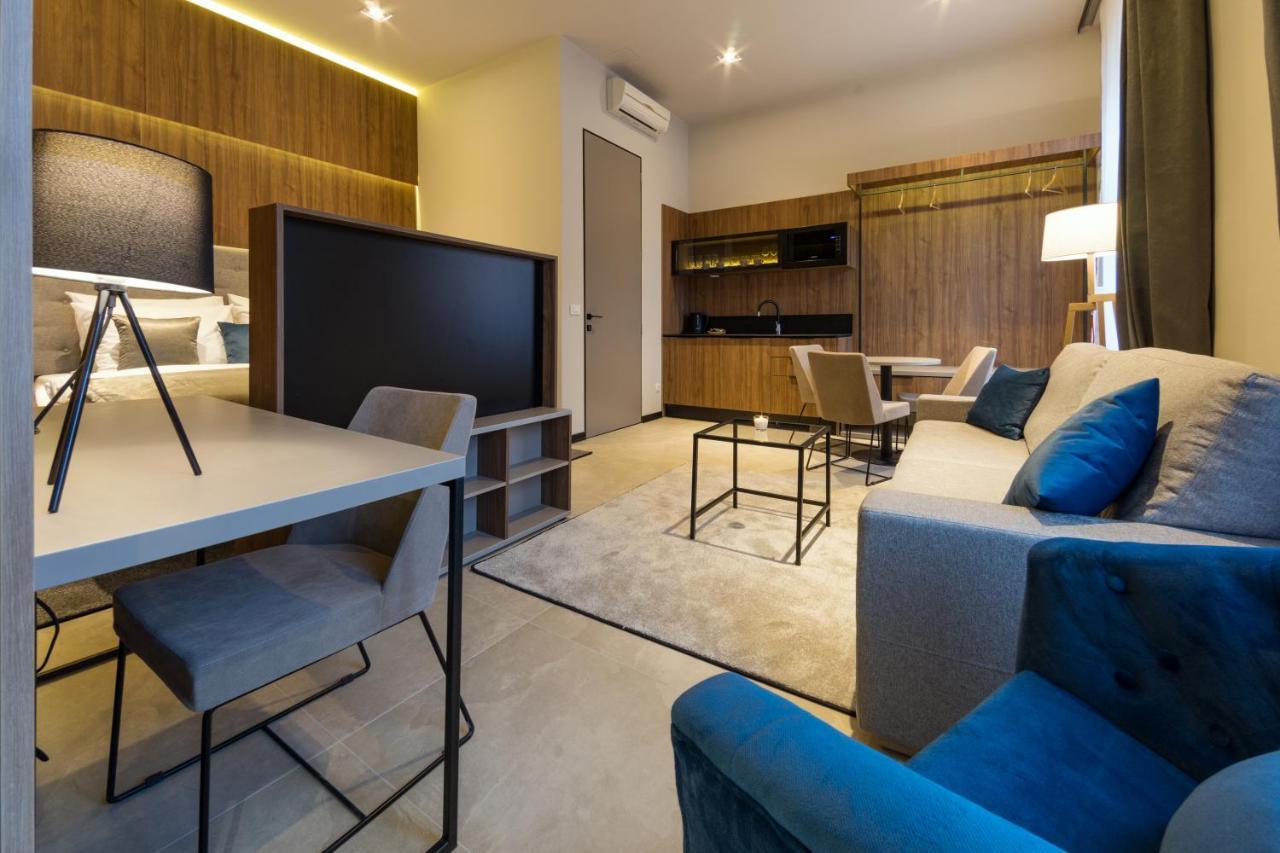 Dezman Luxury Center Apartment Zagreb Luaran gambar