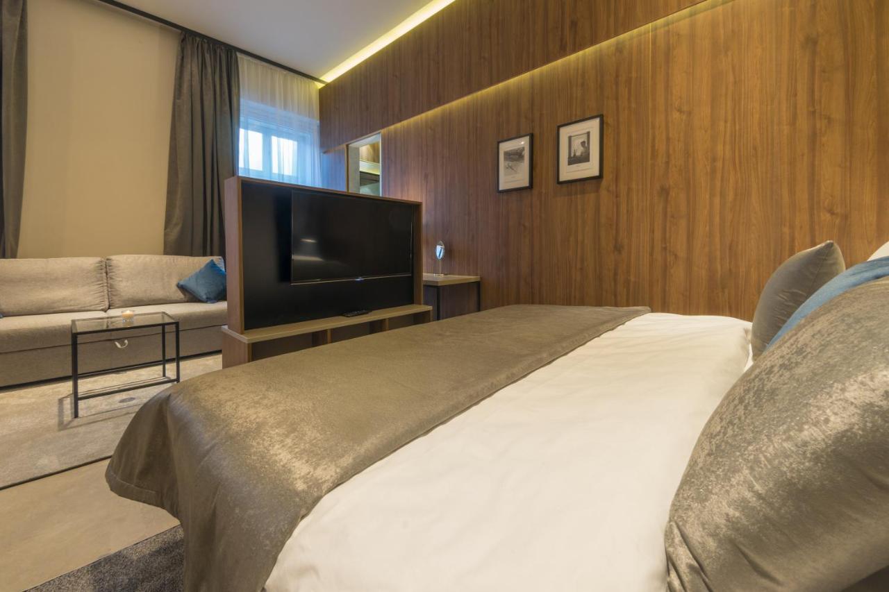 Dezman Luxury Center Apartment Zagreb Luaran gambar